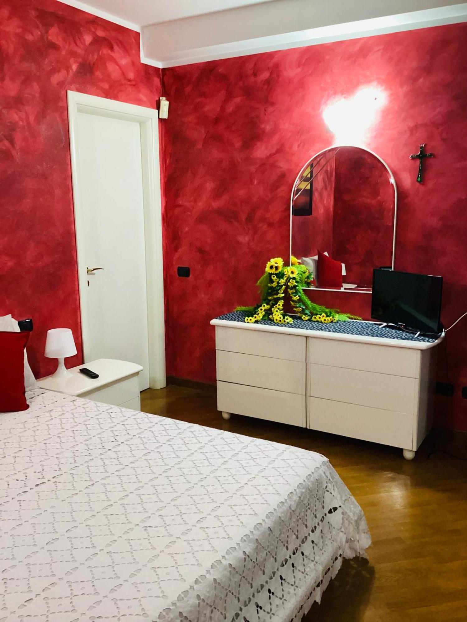 ローマ Locazione Turistica Dream House Marziaヴィラ エクステリア 写真